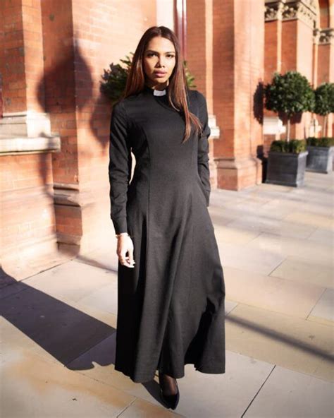 ladies cassock robes style full length clergy dress in black dresses attire women clergy women