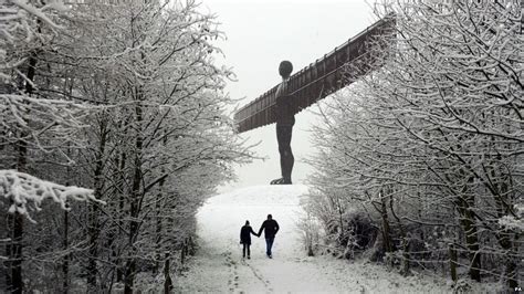 Bbc News In Pictures Snow Across England