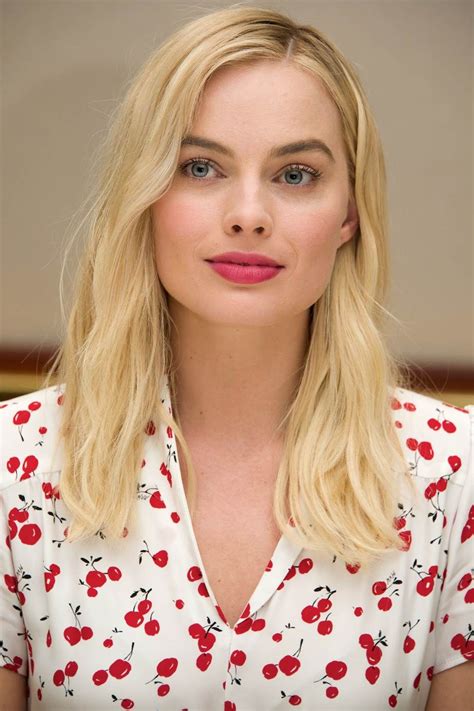 Pin by Donnie Salm on Margot? Margot Robbie! It's You! in ...