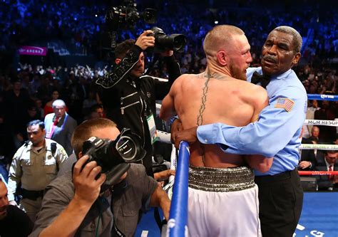 Photos Best Moments From The Mayweather Vs Mcgregor Fight