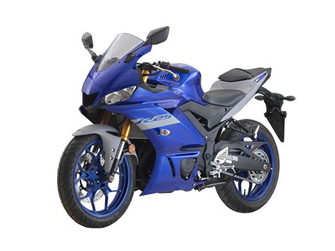 Keeping you up to date with our press release , event and latest news. 2020-yamaha-yzf-r25-matt-silver-blue-new-colours-prie ...