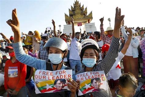 Myanmar Proteste Myanmar Protests Grow Over Death Sentences Of Men Proseguono Le