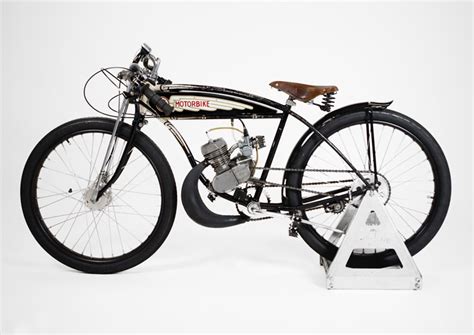 Steve had recently returned from sturgis where his board track racer inspired custom took. BOARD TRACK BIKE STAND | SPORTSMAN FLYER MOTORBIKES