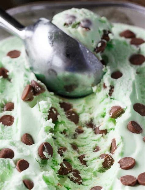 Color to your liking with the green food coloring. Mint Chocolate Chip Ice Cream - Simply Stacie