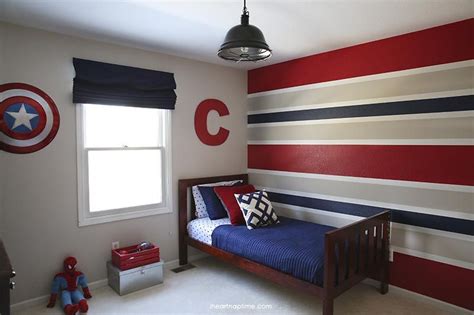 All of these are budget friendly diy decor ideas, perfect for your little boys superhero bedroom. Superhero room | Big boy bedrooms, Boy room, Bedroom red