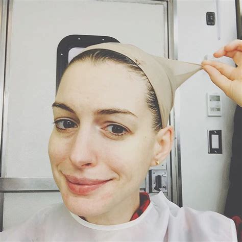 Anne Hathaway Sparks Debate On Hair Dye During Pregnancy