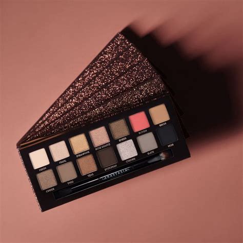 Abh Cosmetics On Twitter Abh Cosmetics Holiday Looks Neutral Makeup