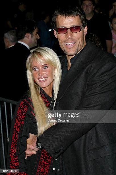 Tony Robbins And Wife Photos Et Images De Collection Getty Images