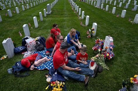 Public Swarms Arlington National Cemetery On Memorial Day For The First
