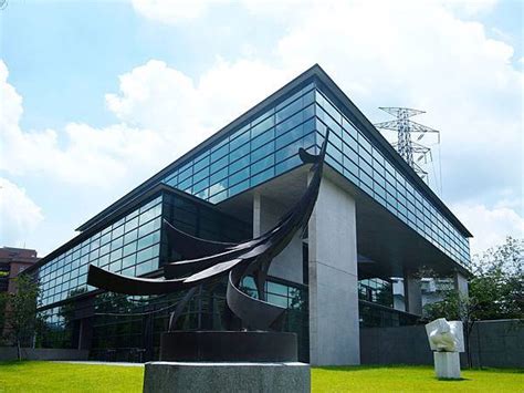 The asia museum of modern art is an art museum in wufeng district, taichung, taiwan. 台中｜展覽｜亞洲大學現代美術館～竇加 @ 究竟在玩什麼啊～ :: 痞客邦
