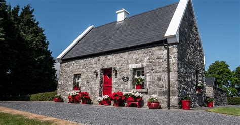 Entire House Apartment Murrays Traditional Irish Stone Cottage Near