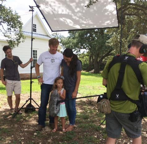 Is Hgtv S Fixer Upper Fake Plus More Chip And Joanna Gaines Facts