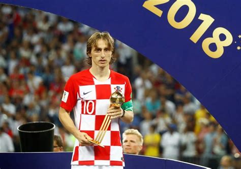 Fifa 21 squad builder with luka,select the best fut team with luka in! The 2018 World Cup Golden Ball went to Luka Modrić