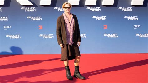 How To Wear A Skirt Like Brad Pitt Yung