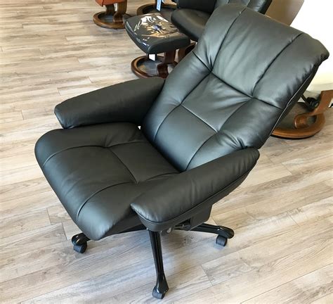Get the best deals on recliner chairs. Stressless Mayfair Office Desk Chair Paloma Black Leather ...
