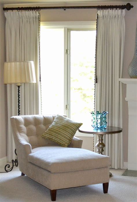 Chaise longues para todo tipo de salones. Master Bedroom Chaise Lounge Elegant Master Bedroom Chaise ...