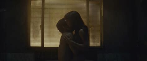 Nude Video Celebs Alicia Vikander Nude Riley Keough Nude Earthquake Bird 2019