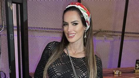 Adriana Barrientos Deja La Embarrá Con Sexy Atuendo De Cumpleaños — Radioactiva 925