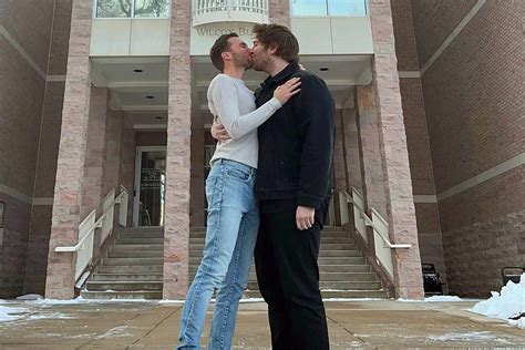 Youtube Star Shane Dawson Marries Ryland Adams In Courthouse Wedding