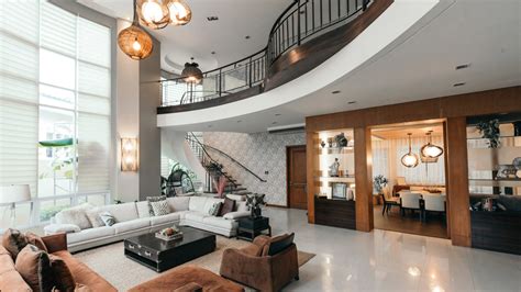 Modern Tropical Home In Quezon City