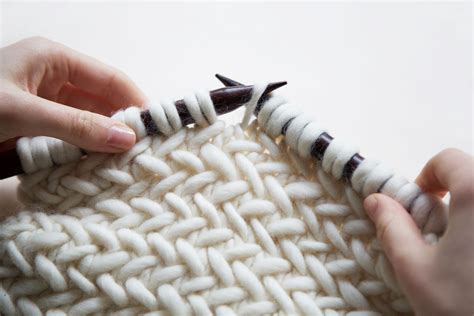 A Guide To How To Knit Herringbone Stitch - Wool and the Gang Blog