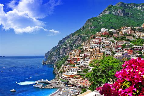 Nápoly Capri Sorrento Amalfi Part And Maga Az Istenek ösvénye