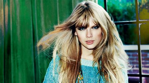 5 Things You Didnt Know About Taylor Swift Vogue