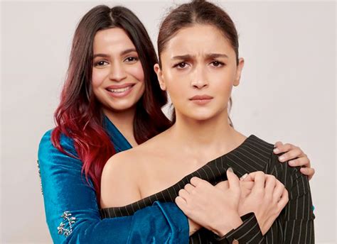 Alia Bhatt Sports The Cutest Frown As She Poses With Sister Shaheen Bhatt See Photo