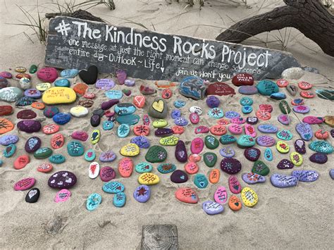 Pin By Megan Murphy On The Kindness Rocks Project Kindness Rocks