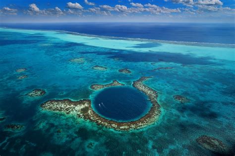 Lighthouse Reef Atoll Belize Rtropical