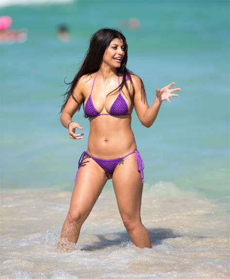 Erika Medina La Showgirl Latina Foto Di Radio