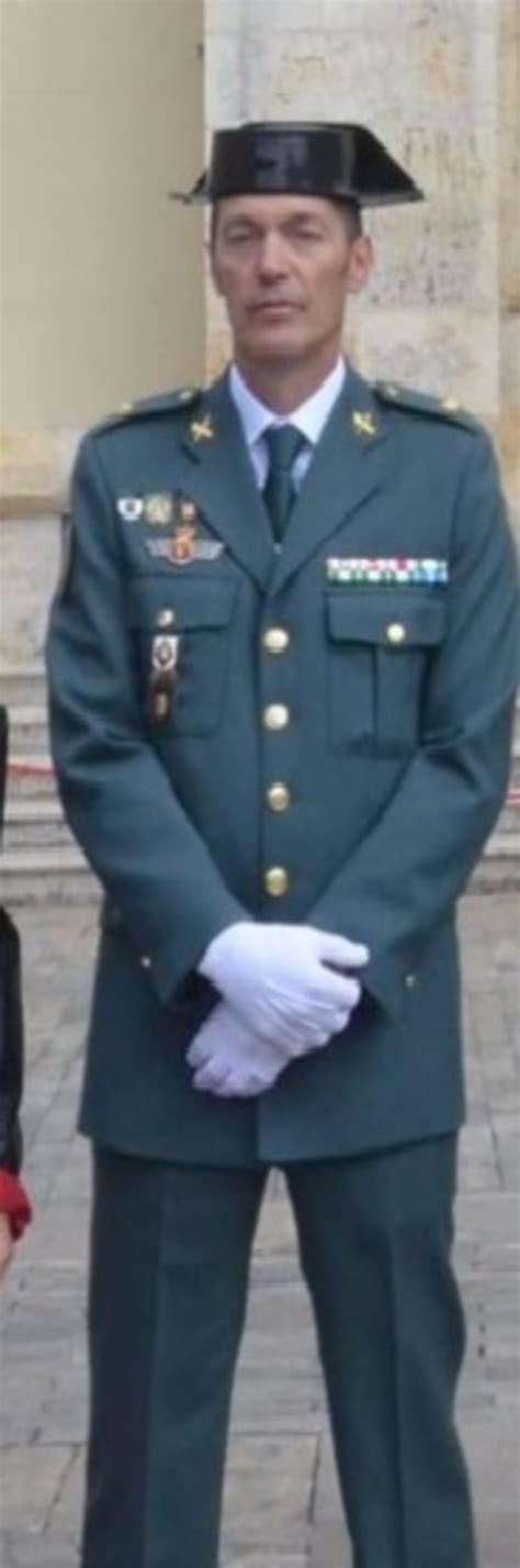 El teniente coronel José Antonio Gutiérrez medalla como víctima del