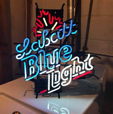 Labatt Blue Light Neon Sign Neon Light Diy Neon Signs