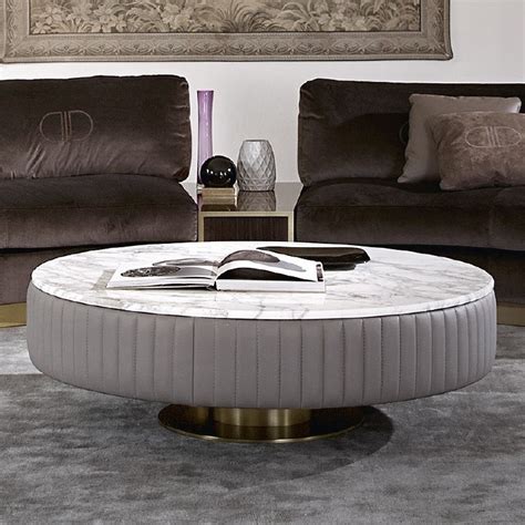 Very stylish and elegant look for the living room. 50 Ideas of White Marble Coffee Tables | Coffee Table Ideas