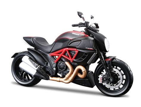 The diavel carbon is a more stylised version in the diavel series. Ducati Diavel Motorcycle Price in Pakistan - Specification ...