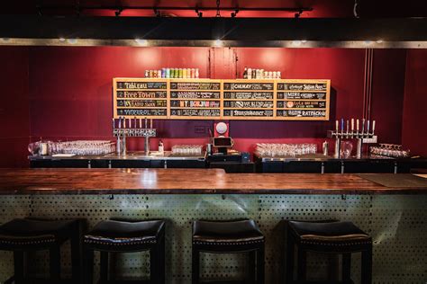 Inside A New Ravenswood Beer Geek Hideout Eater Chicago