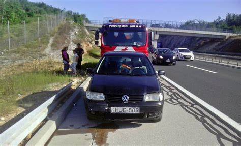 U Sat Vremena Tri Prometne Nesre E Lika Online Najposje Eniji Li Ki