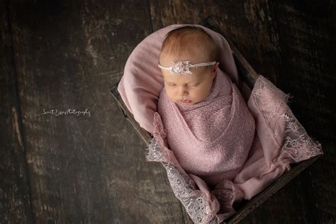 Baby Emilias Newborn Photo Session Sweet Kisses Photography