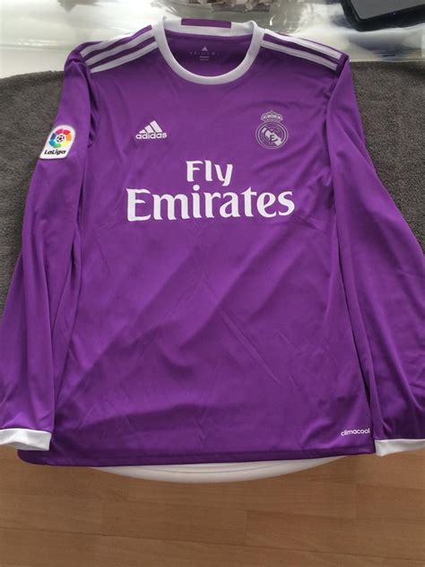 Real Madrid Away Football Shirt 2016 2017 Sponsored By Emirates
