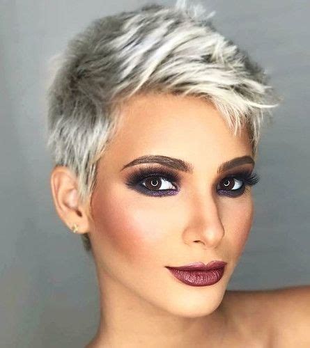 Platinum Pixie Hairstyles For Women With Long Face Super Short Hair