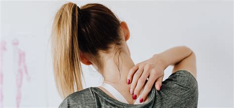 What To Do When You Sprain Your Neck Whole Body Health And Wellness