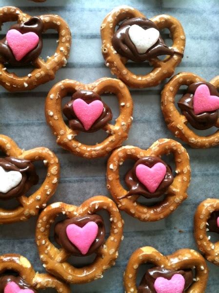 40 Irresistible Valentines Day Food Ideas Pink Lover