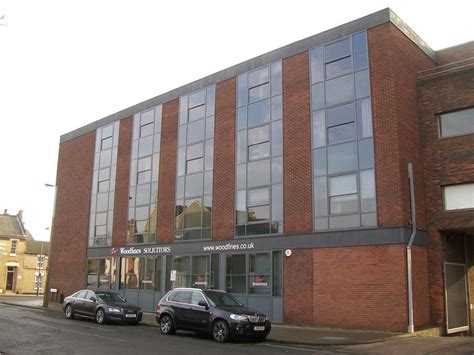 Office To Let In St Cuthberts Street Bedford Mk40 Non Quoting Zoopla