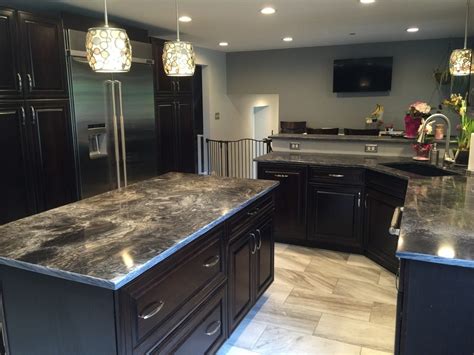 Kitchen Granite Colors 