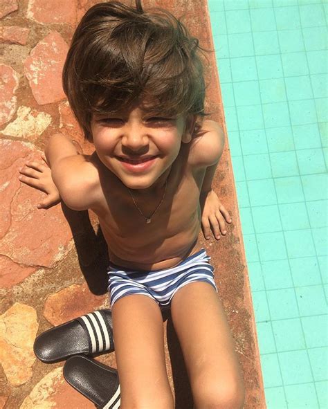 Pedro Burgarelli в Instagram ☀️☀️☀️ Mode Garçon Mode Jeune Garçon Maillot De Bain Enfant
