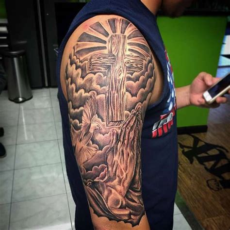 Praying hands rosary cross crucifix. 7+ Praying Hands Tattoo Designs, Ideas | Design Trends ...