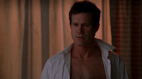 Shirtless Men On The Blog Dylan Walsh Mostra Il Sedere