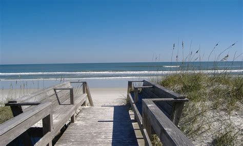 Corporate and private events whether you're serving 10 or 500, your next event is sure to be a hit with the help of the cabin's event catering!. Crescent Beach 2021: Best of Crescent Beach, FL Tourism ...