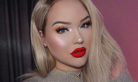 7 Pale Skinned Beauty Bloggers To Watch If Youre Always The Lightest