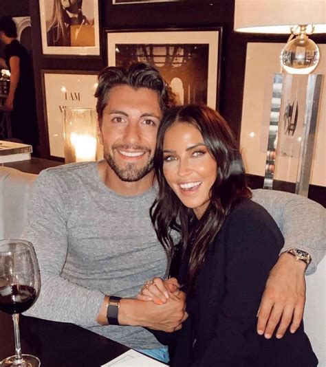 Bachelorette Kaitlyn Bristowe Ends Engagement From Fiance Jason Tartick Says Life Altering